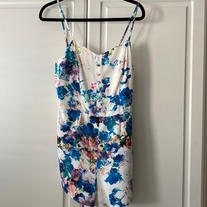 Lovers & Friends Romper - Size: M